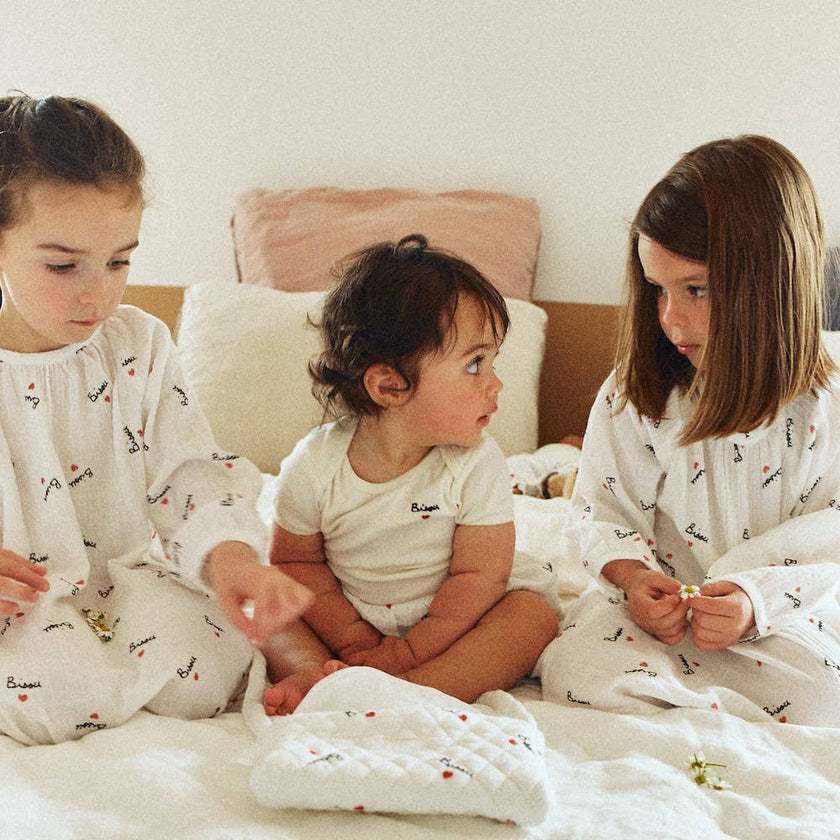 Bisou embroidered bodysuit - Laeta Kids