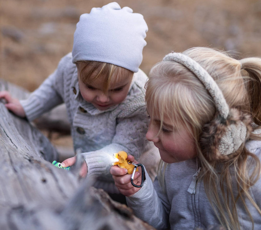 WildLight Animal Carabiner Flashlight - Retriever Dog - Laeta Kids